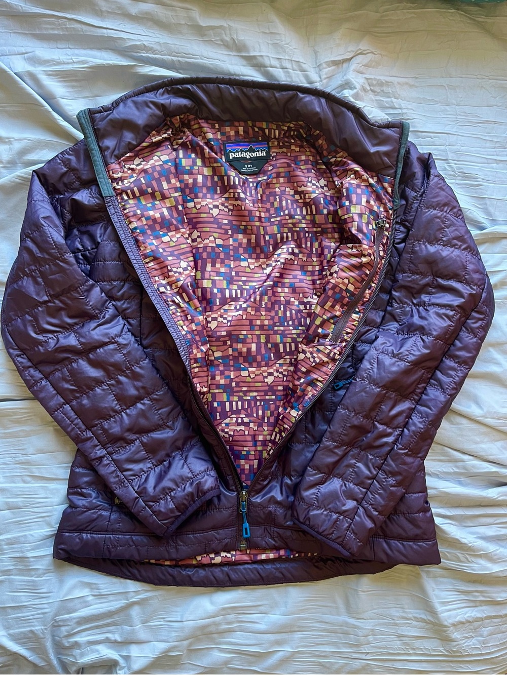 Patagonia Women’s Nano Puff in Plum with Patterned Lining